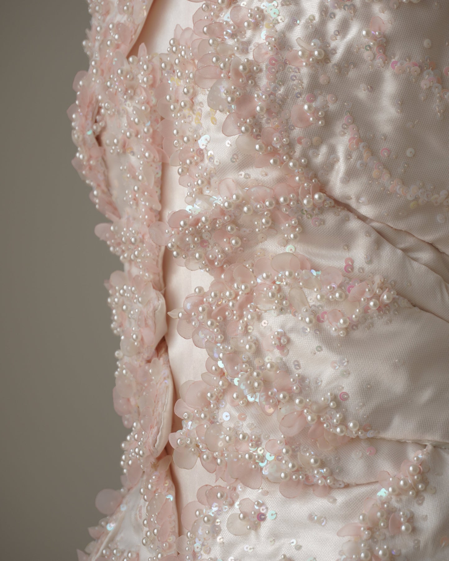 Les Pétales de Perle Embroidered Petal Corset