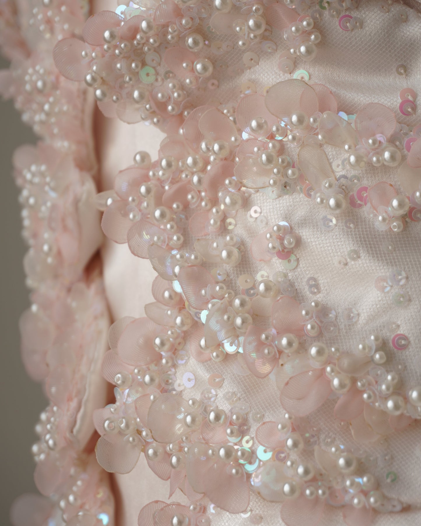 Les Pétales de Perle Embroidered Petal Corset